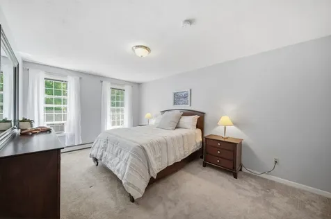 4 Longmeadow Road Windham NH 03087