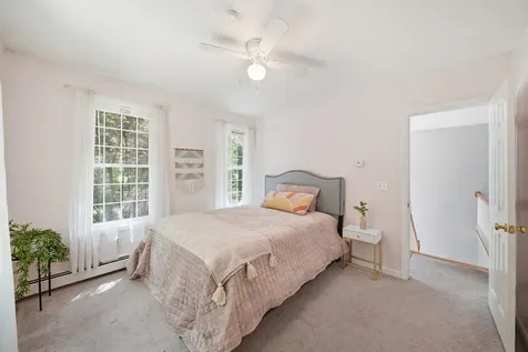 4 Longmeadow Road Windham NH 03087