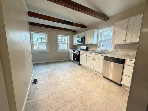 3 Meadow Street Rutland City VT 05701