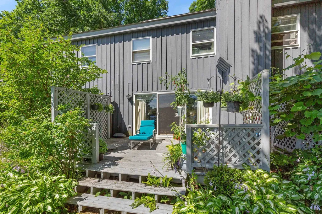37 Landing Road Enfield NH 03748