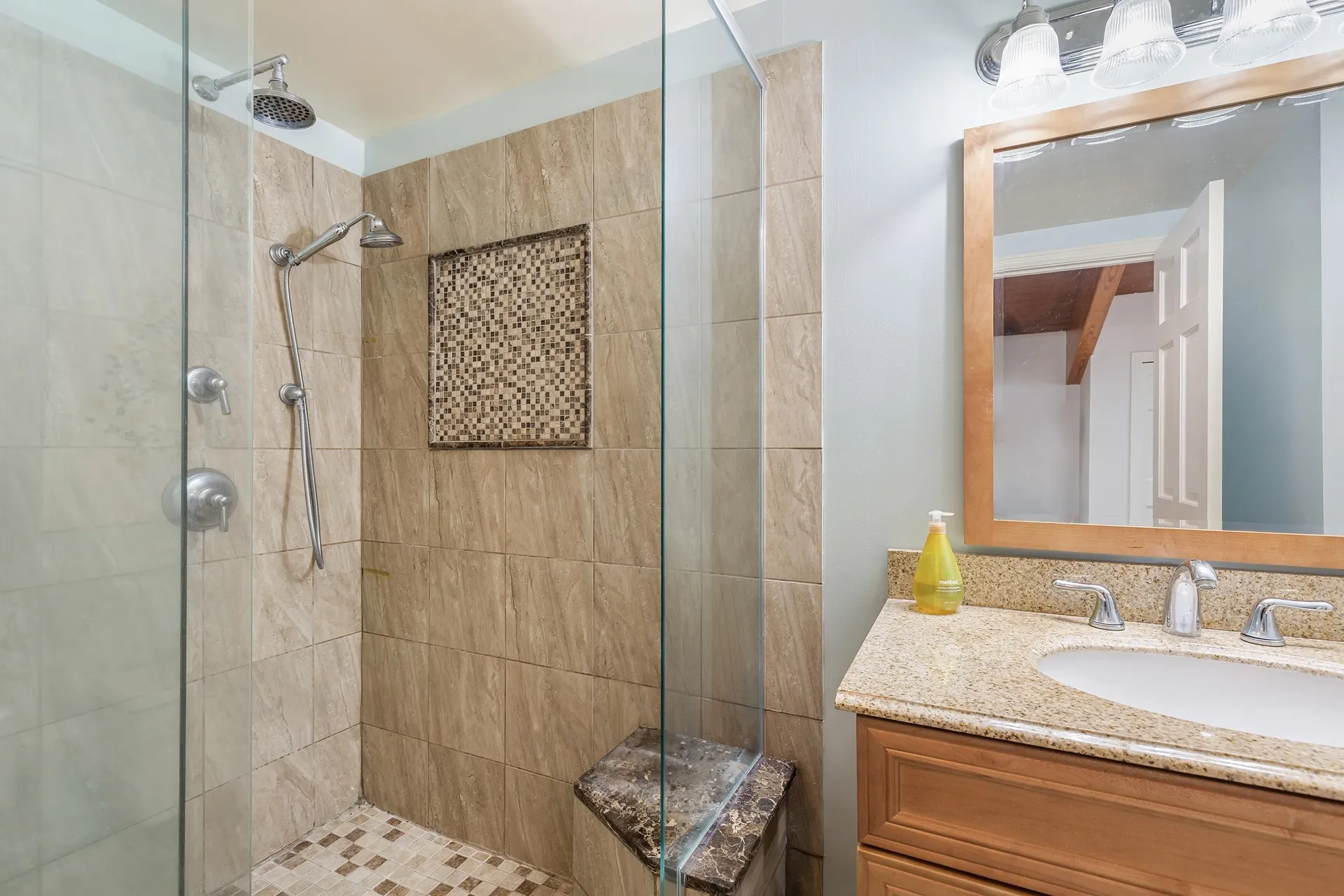 37 Landing Road Enfield NH 03748
