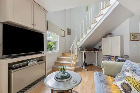 37 Landing Road Enfield NH 03748