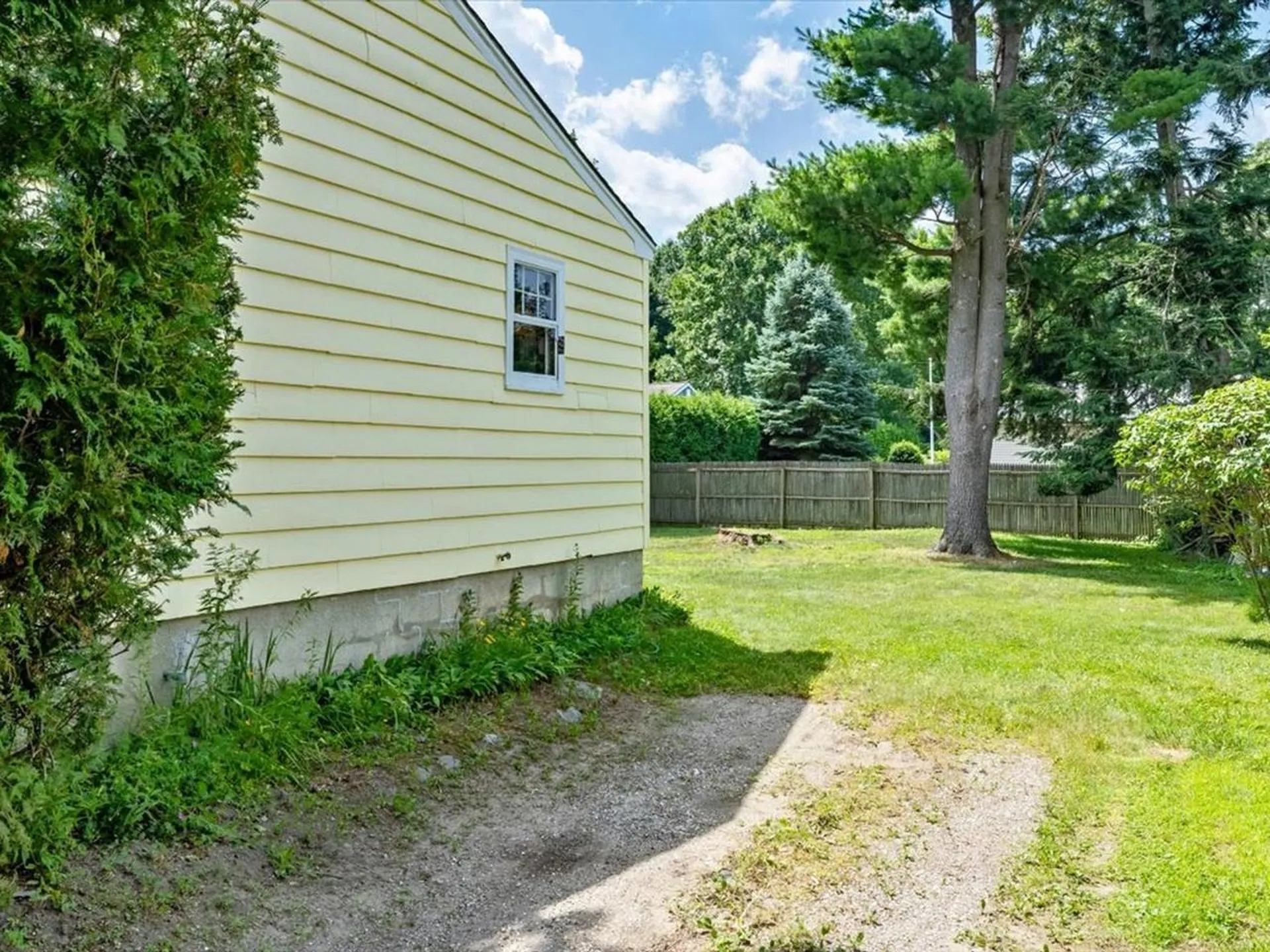 108 Iroquois Avenue Essex Junction VT 05452