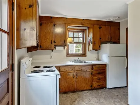 108 Iroquois Avenue Essex Junction VT 05452