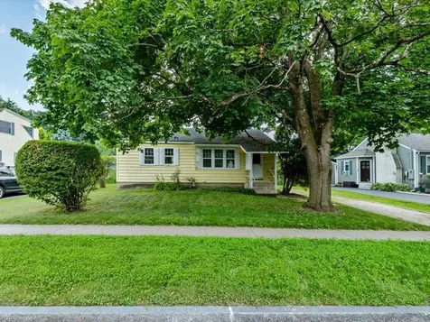 108 Iroquois Avenue Essex Junction VT 05452