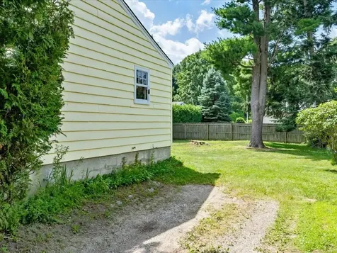 108 Iroquois Avenue Essex Junction VT 05452