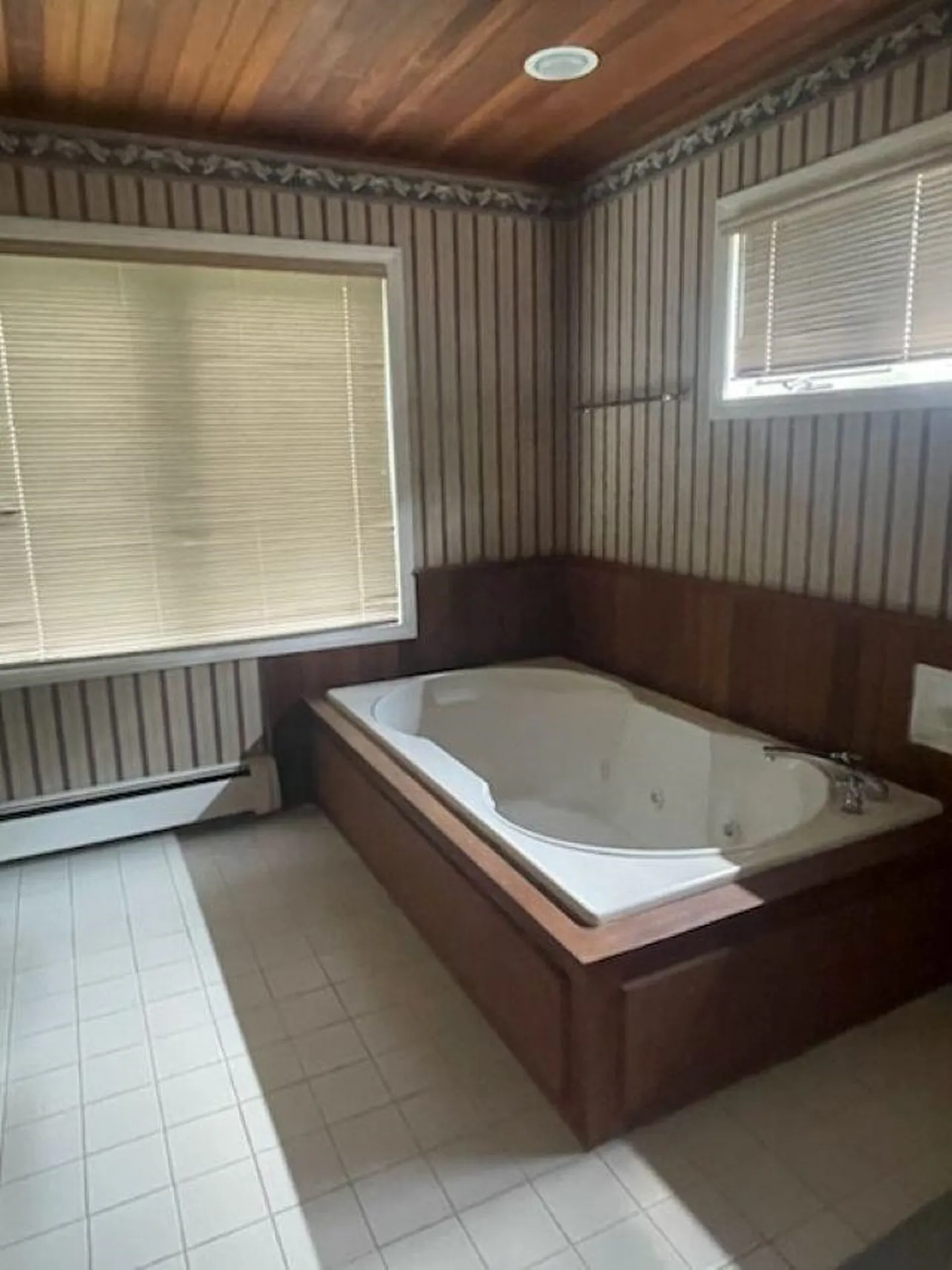 16 Trailside Executive 16 Cambridge VT 05464