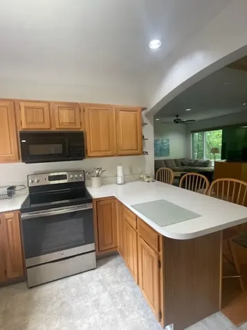 16 Trailside Executive 16 Cambridge VT 05464