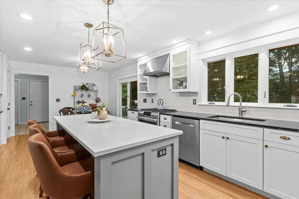 10 Brownell Way South Burlington VT 05403