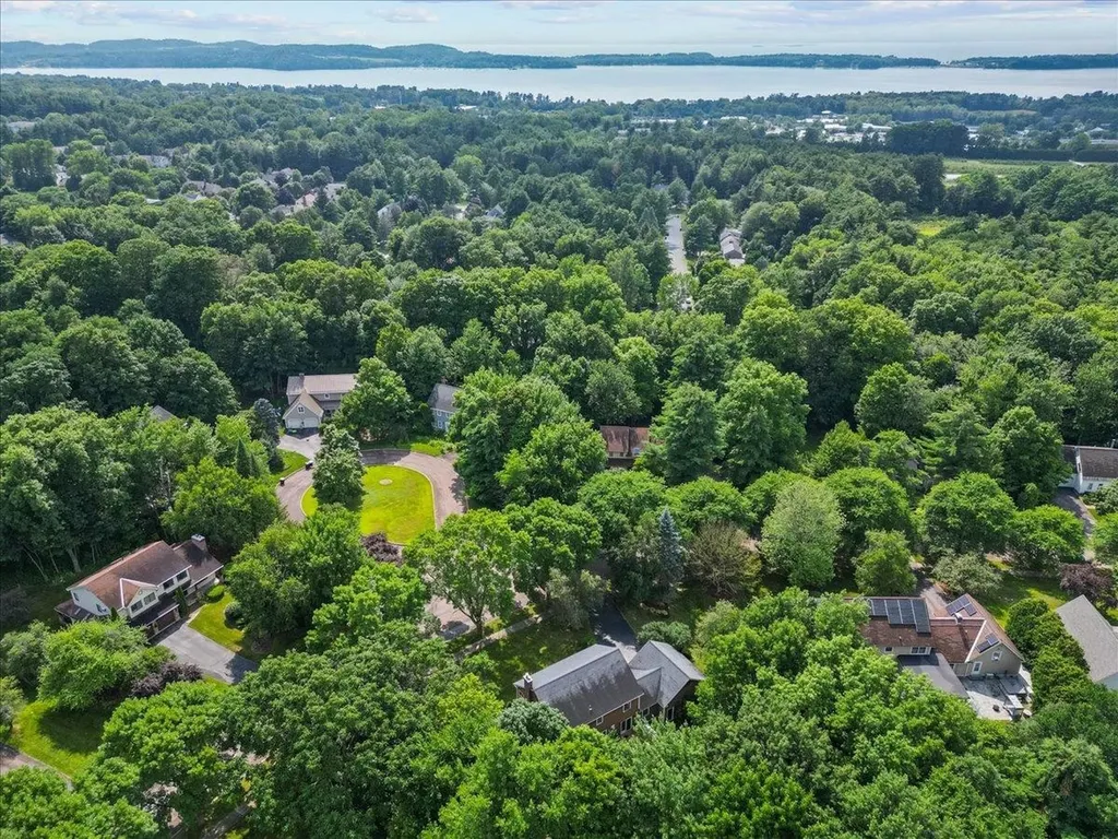 10 Brownell Way South Burlington VT 05403