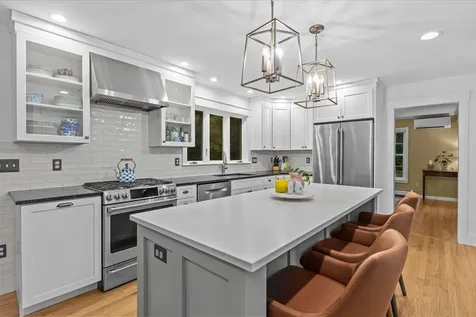 10 Brownell Way South Burlington VT 05403