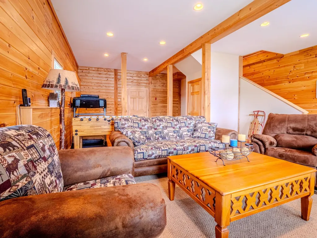 242 Little Rutland Road Castleton VT 05732