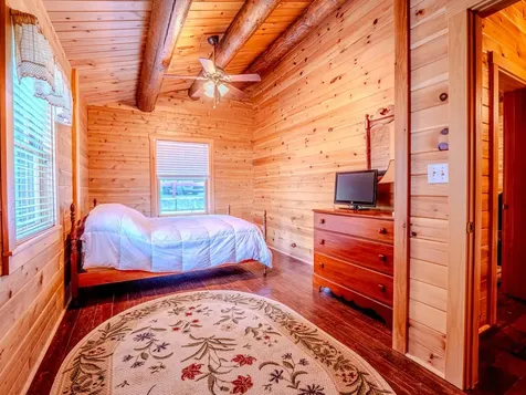 242 Little Rutland Road Castleton VT 05732