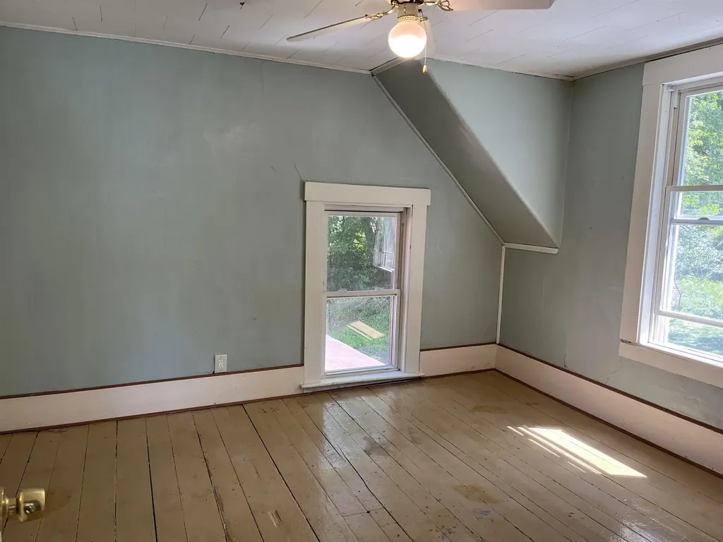 35 Mountain Avenue St. Johnsbury VT 05819