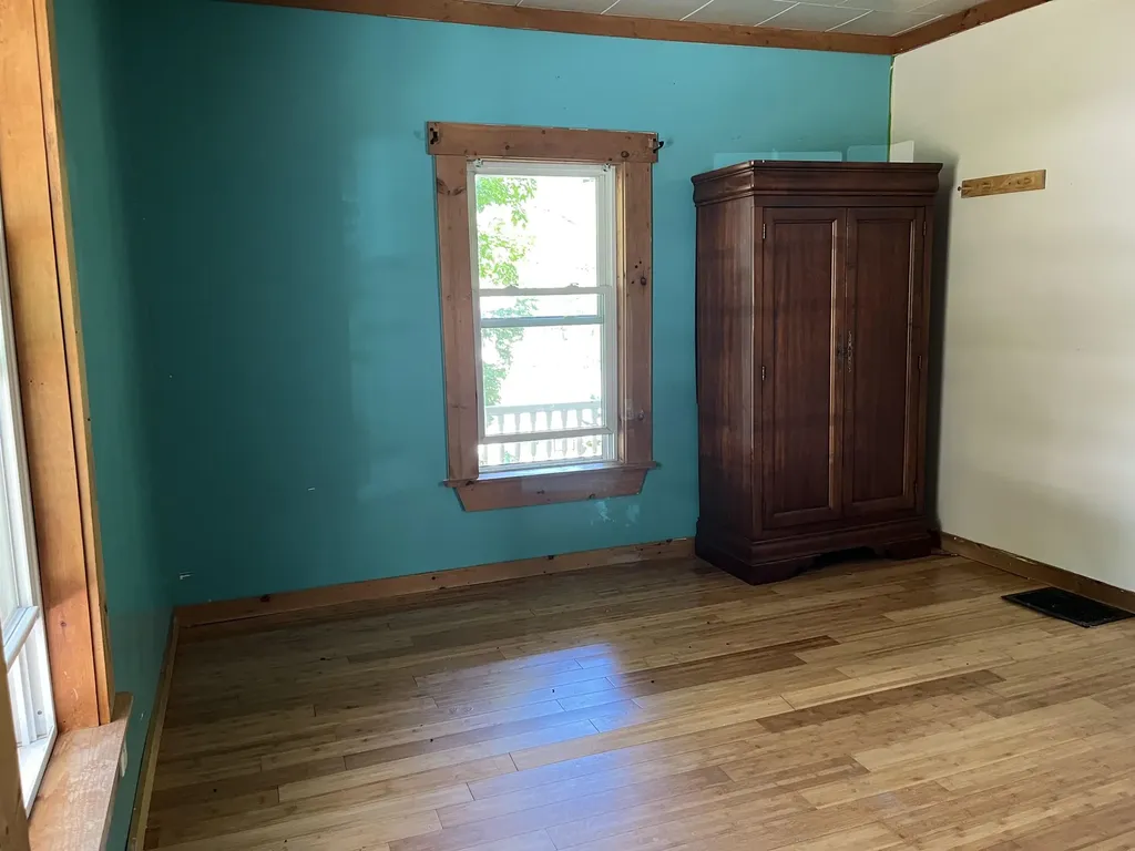 35 Mountain Avenue St. Johnsbury VT 05819