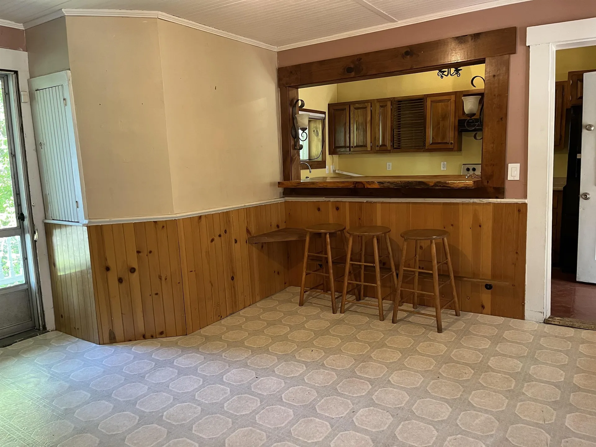 35 Mountain Avenue St. Johnsbury VT 05819