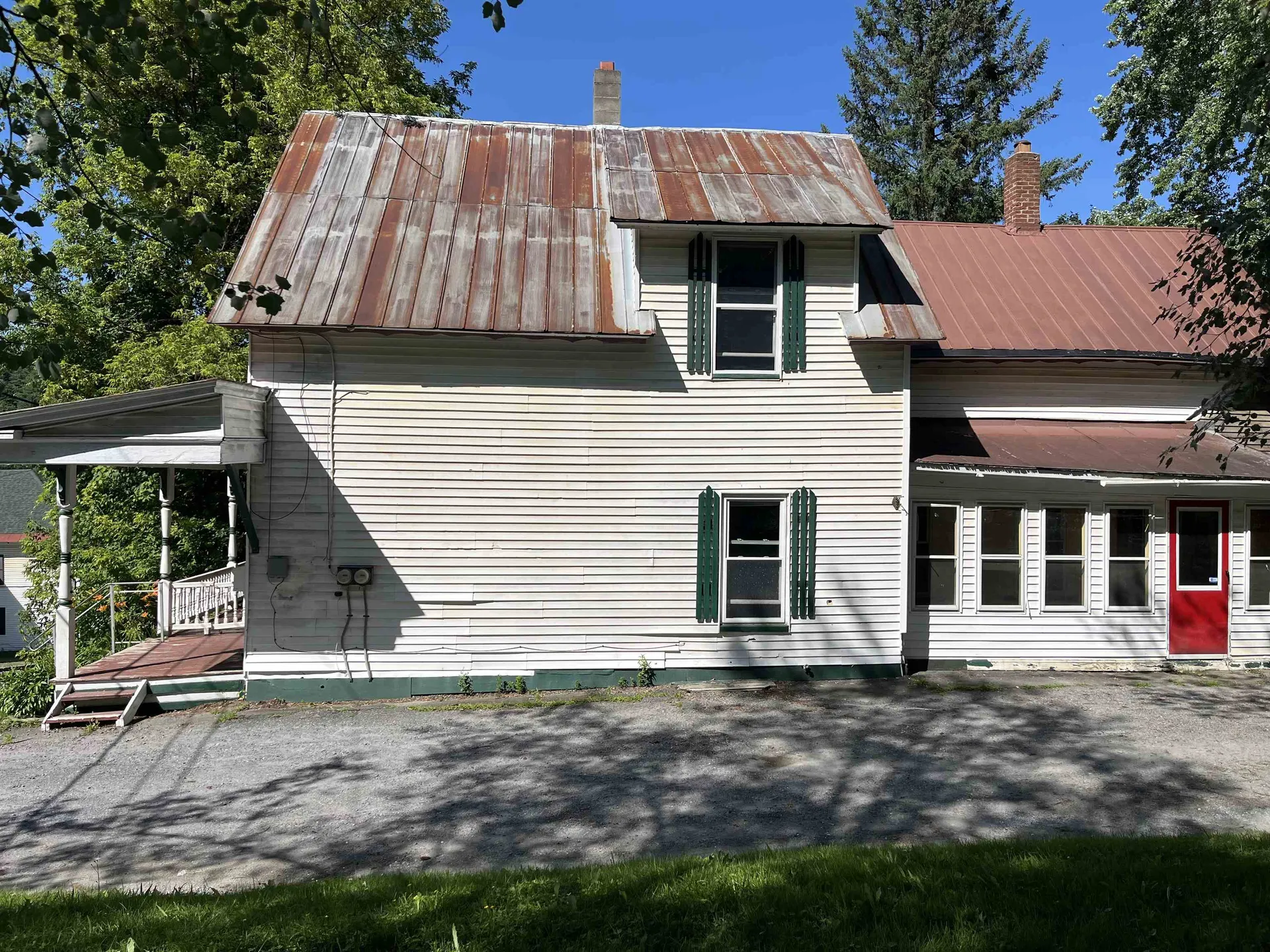 35 Mountain Avenue St. Johnsbury VT 05819
