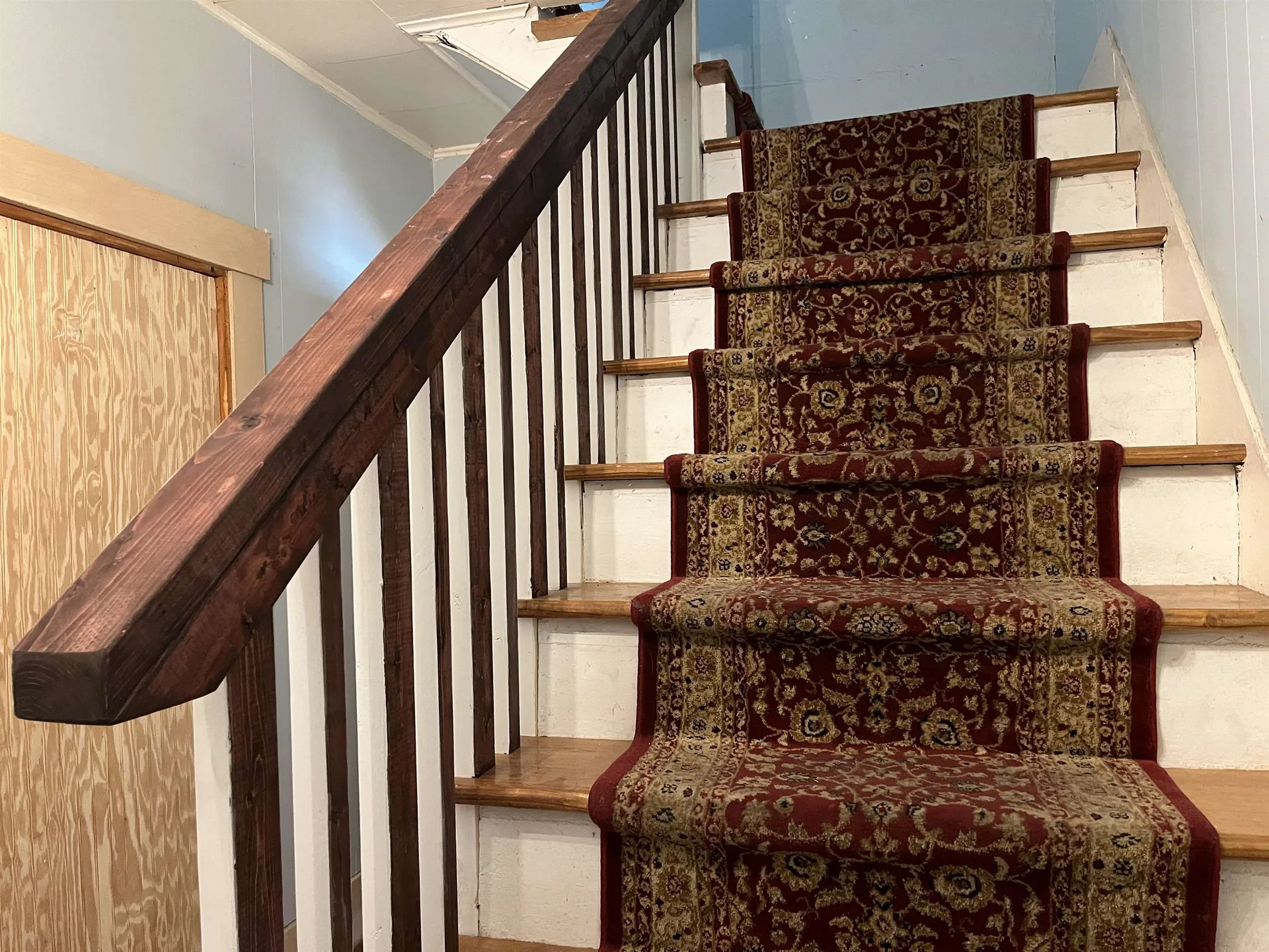 35 Mountain Avenue St. Johnsbury VT 05819