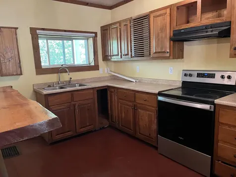 35 Mountain Avenue St. Johnsbury VT 05819