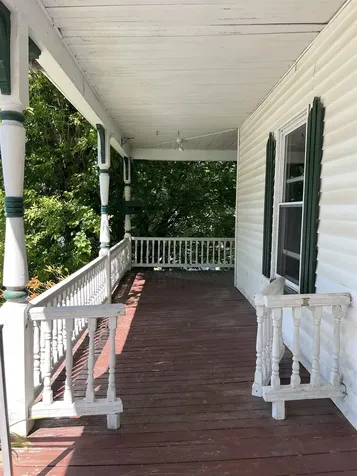 35 Mountain Avenue St. Johnsbury VT 05819