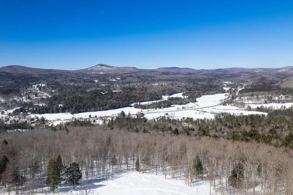 00 Markham Lane Weston VT 05161