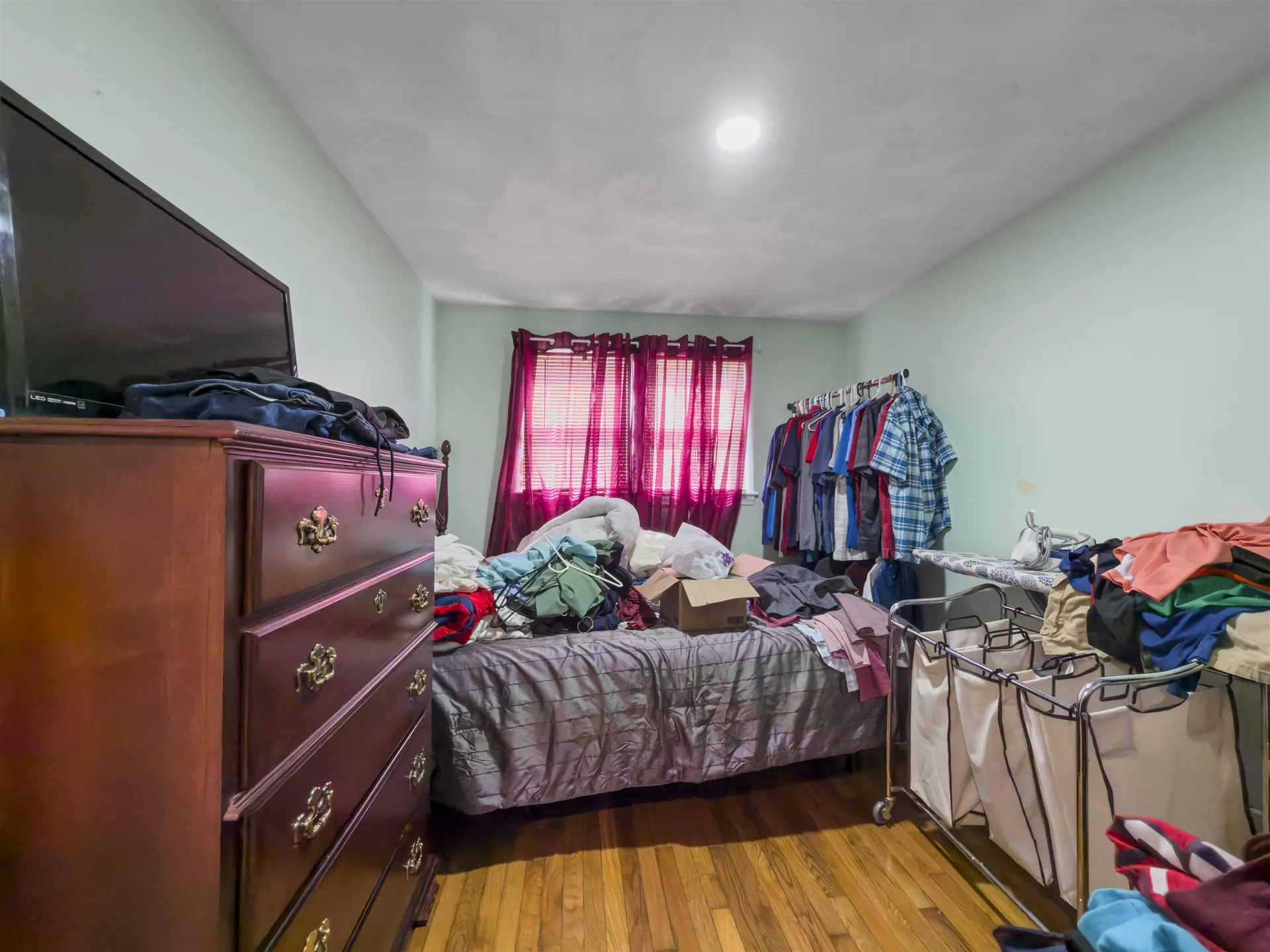 8 Haigh Avenue Salem NH 03079
