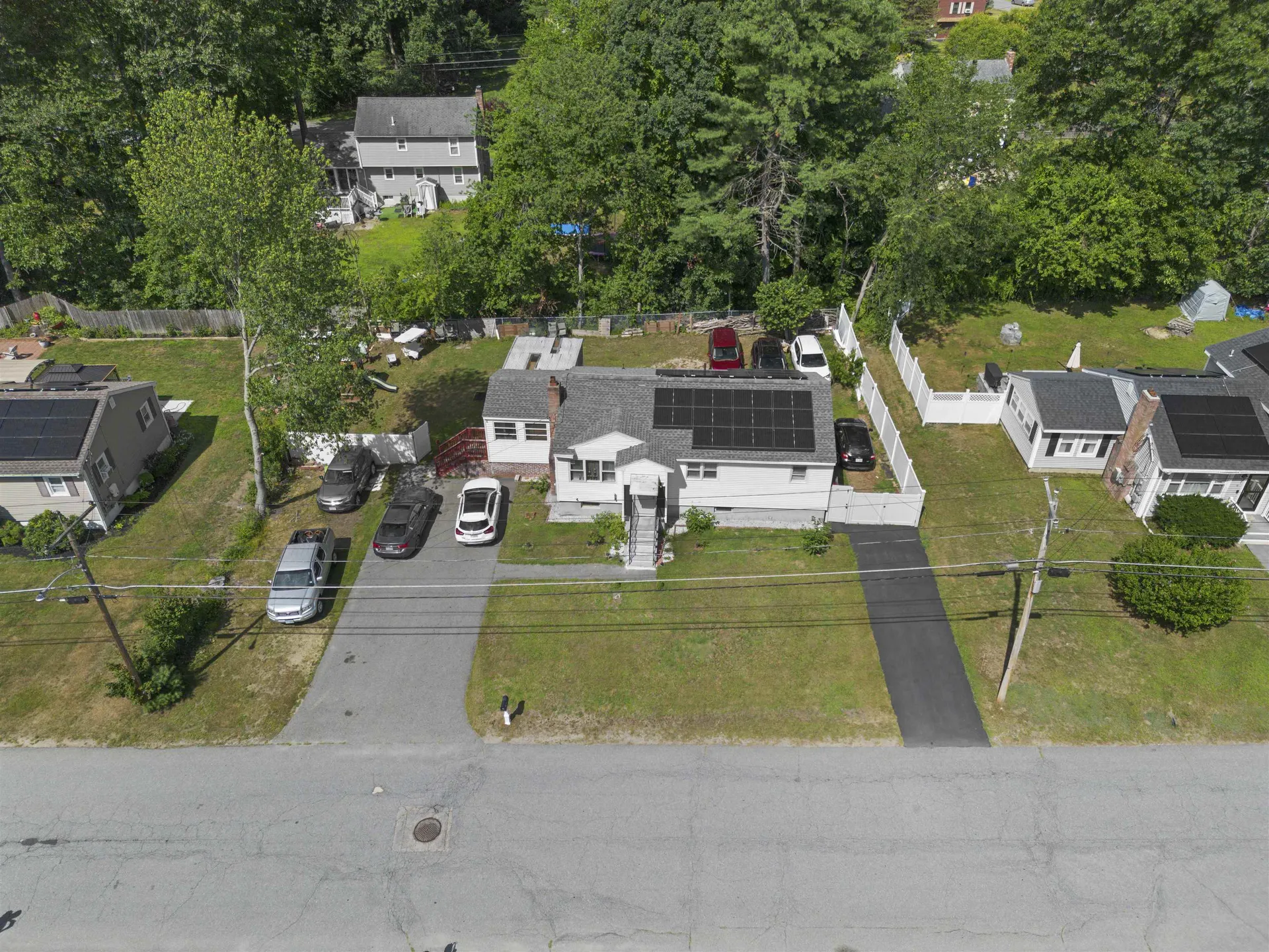 8 Haigh Avenue Salem NH 03079