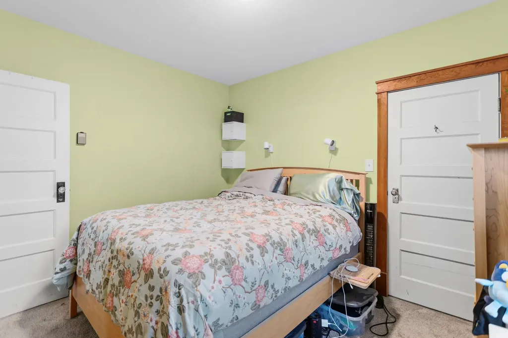 11 Summer Street Goffstown NH 03045