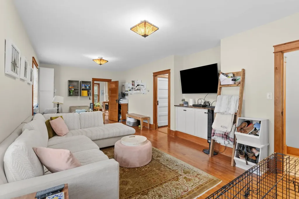 11 Summer Street Goffstown NH 03045