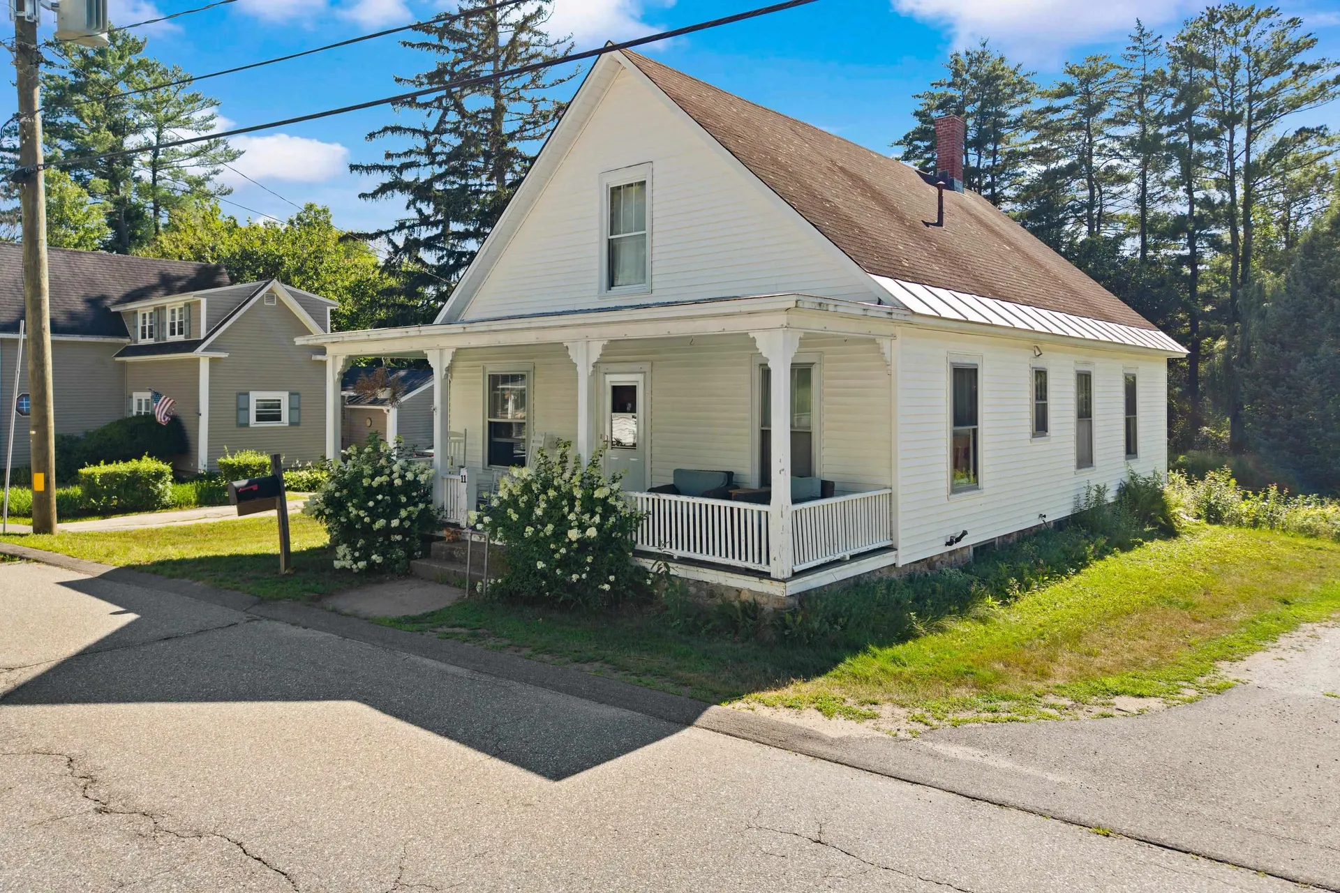 11 Summer Street Goffstown NH 03045