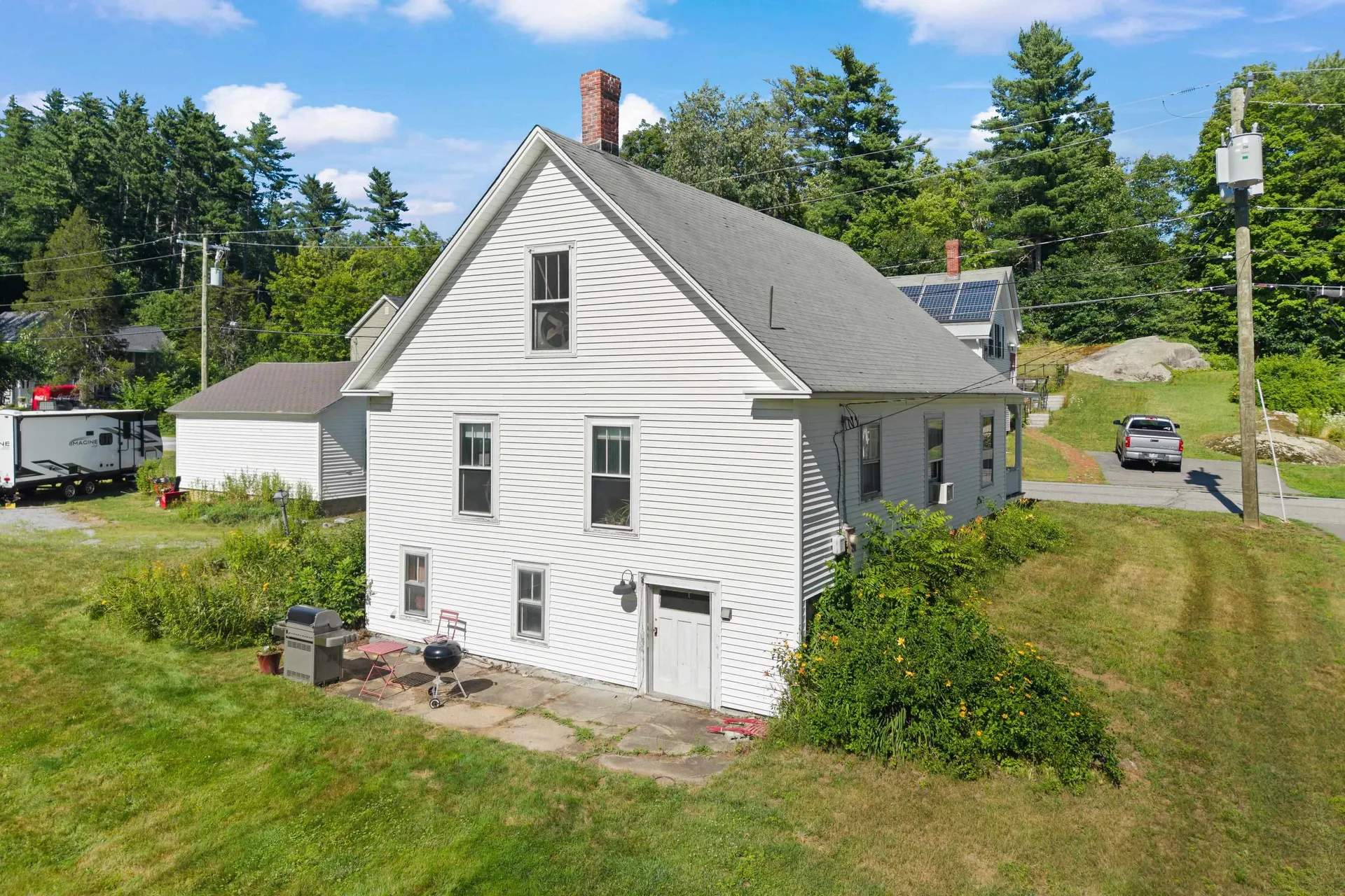 11 Summer Street Goffstown NH 03045