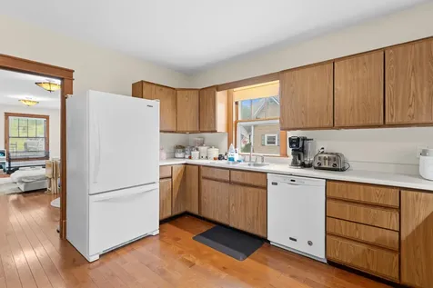 11 Summer Street Goffstown NH 03045