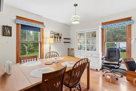 11 Summer Street Goffstown NH 03045