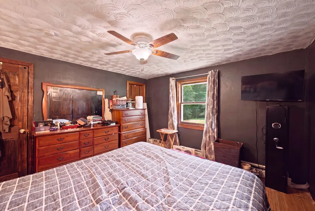 38 Storrs Drive Loudon NH 03307