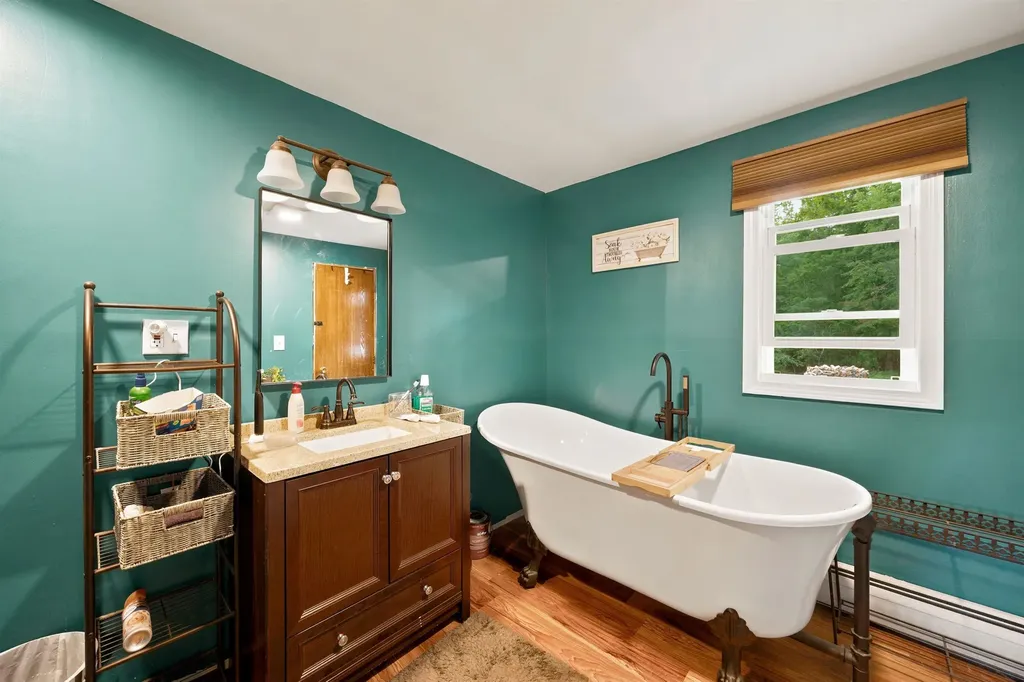38 Storrs Drive Loudon NH 03307