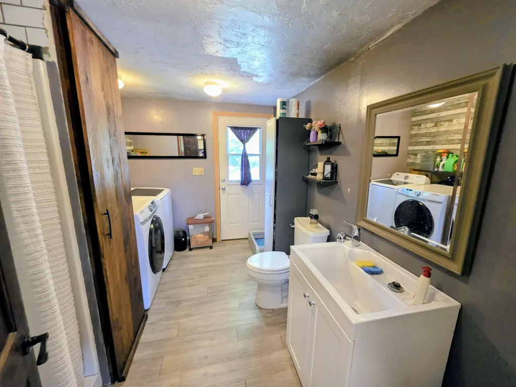 38 Storrs Drive Loudon NH 03307