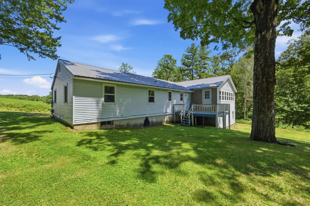 38 Storrs Drive Loudon NH 03307