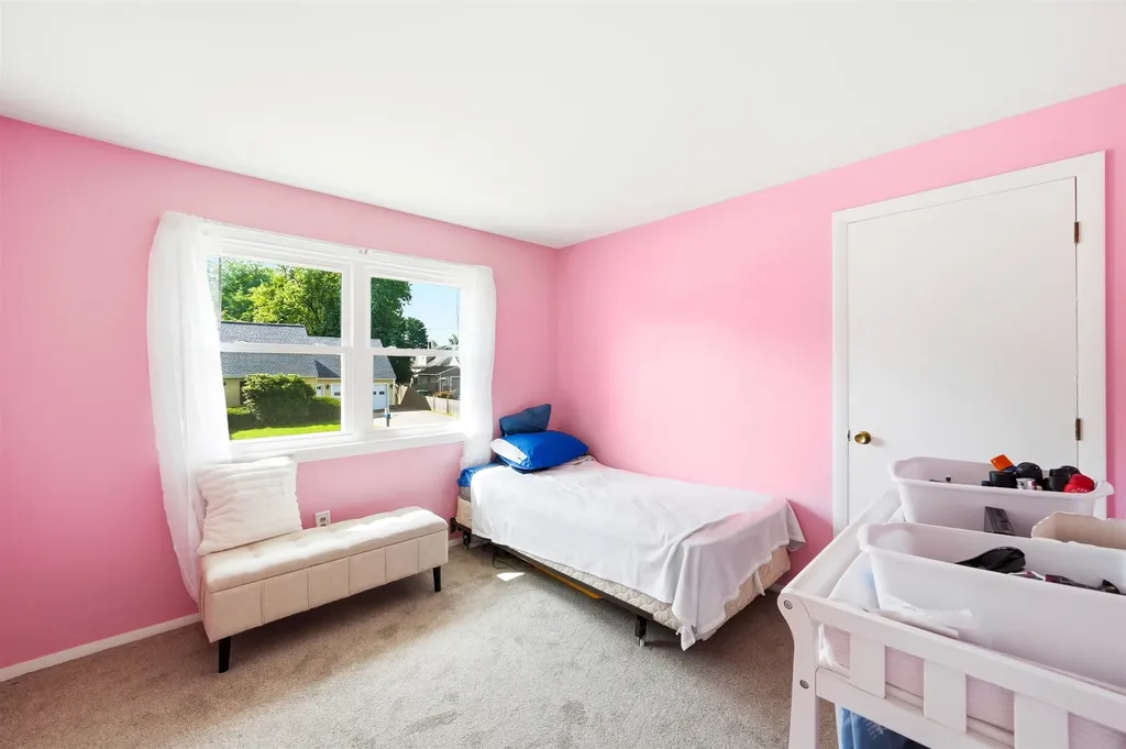 21 Carmine Road Nashua NH 03063