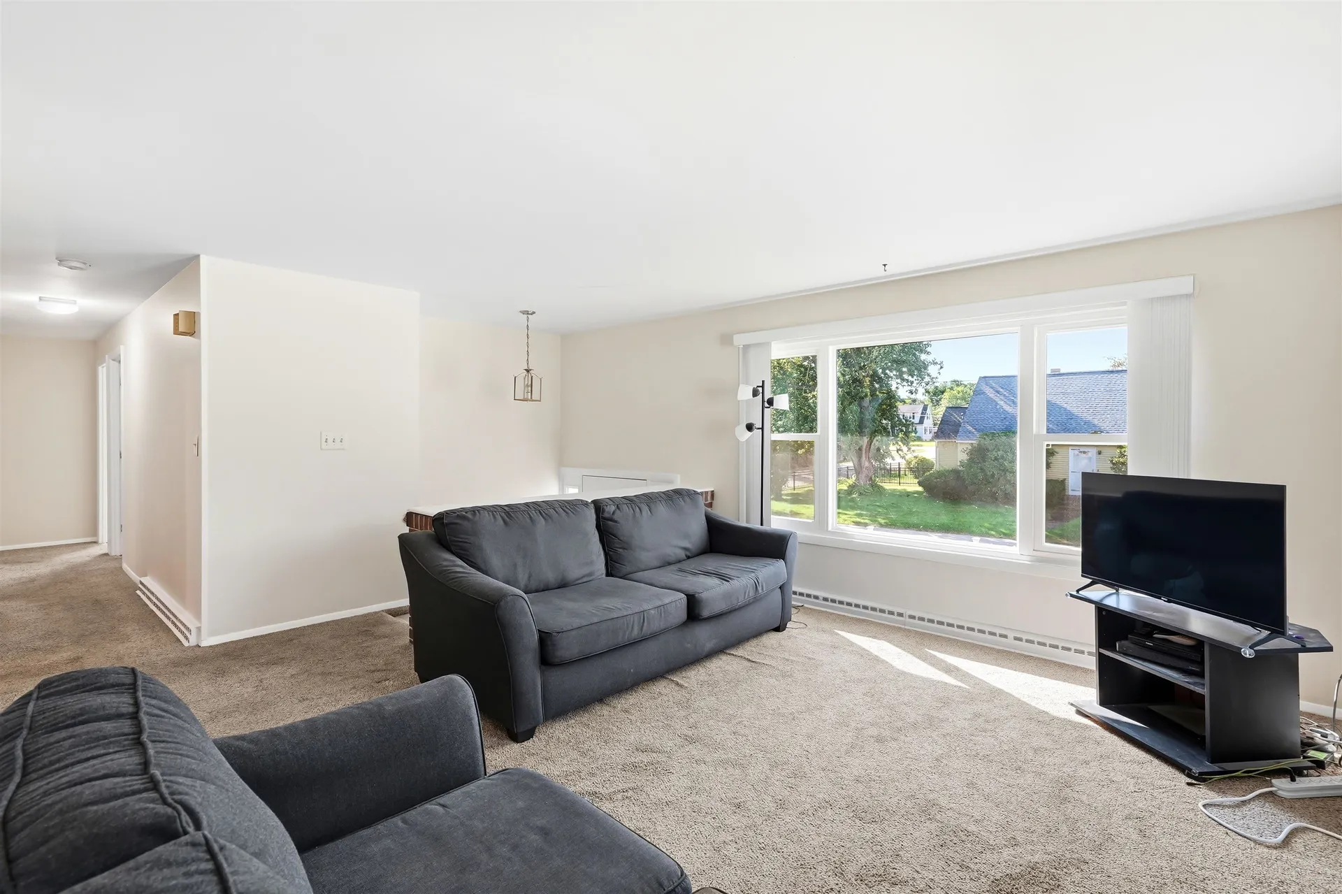 21 Carmine Road Nashua NH 03063