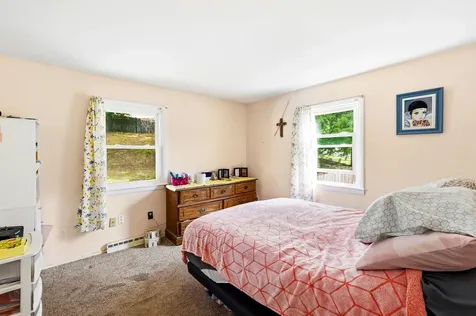 21 Carmine Road Nashua NH 03063