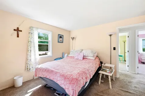 21 Carmine Road Nashua NH 03063