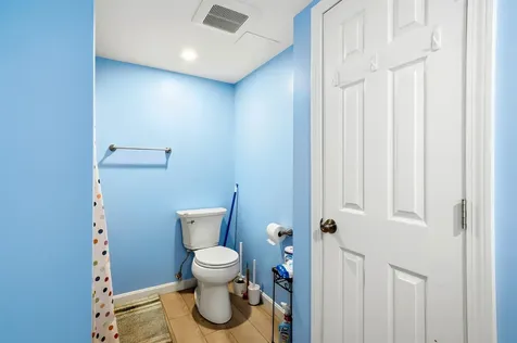 21 Carmine Road Nashua NH 03063