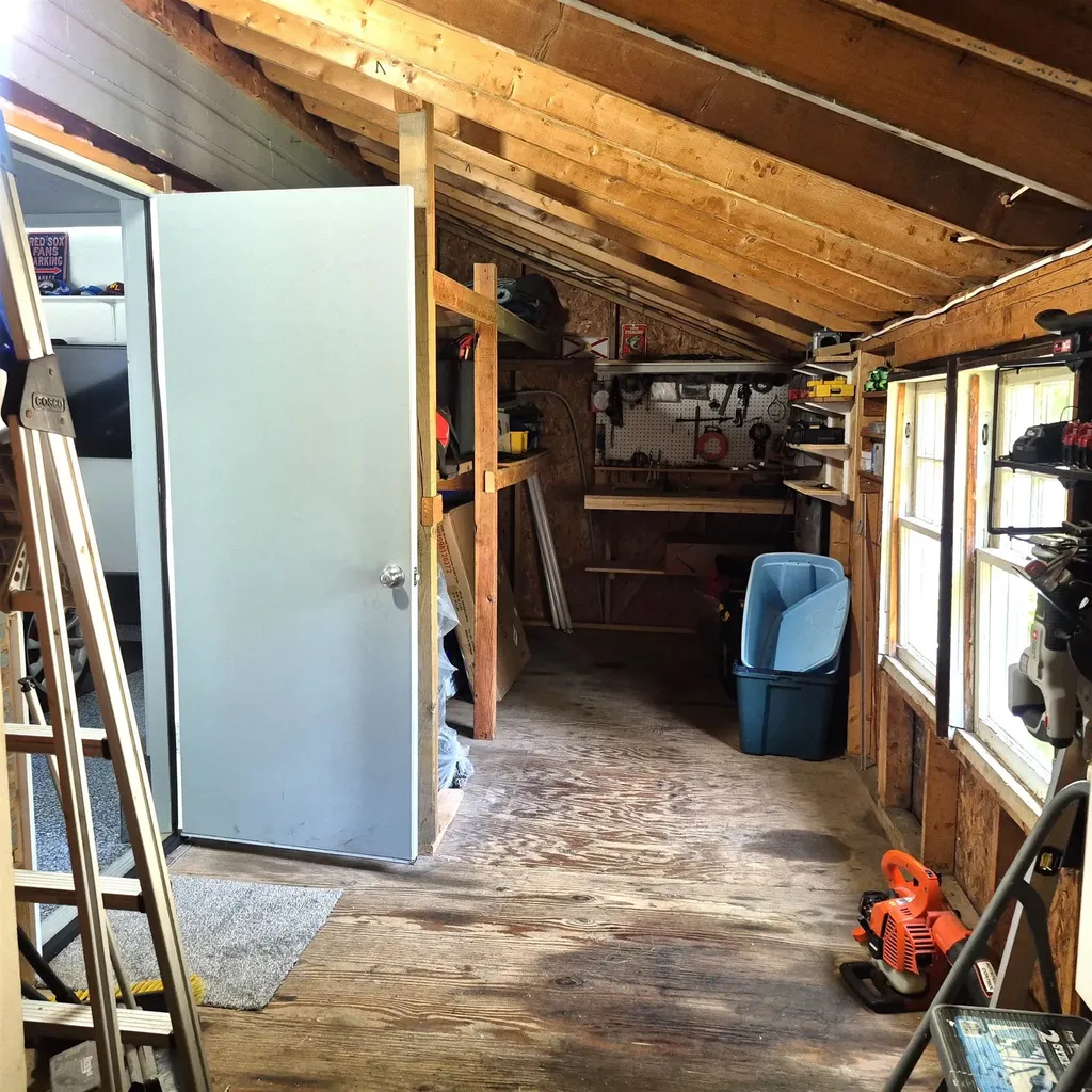 20 Bay Street Claremont NH 03743
