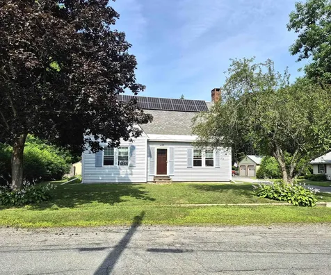 20 Bay Street Claremont NH 03743