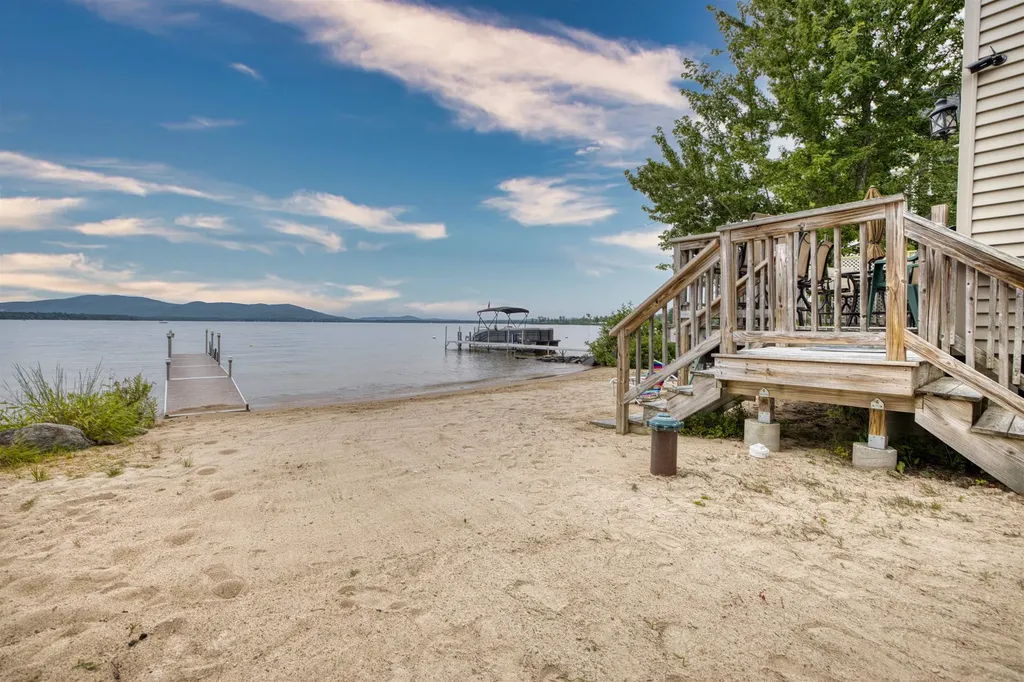 30 Danville Road Ossipee NH 03814
