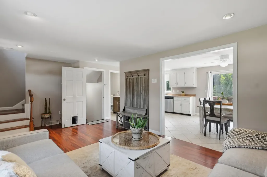 36 Scott Lane Sandown NH 03873