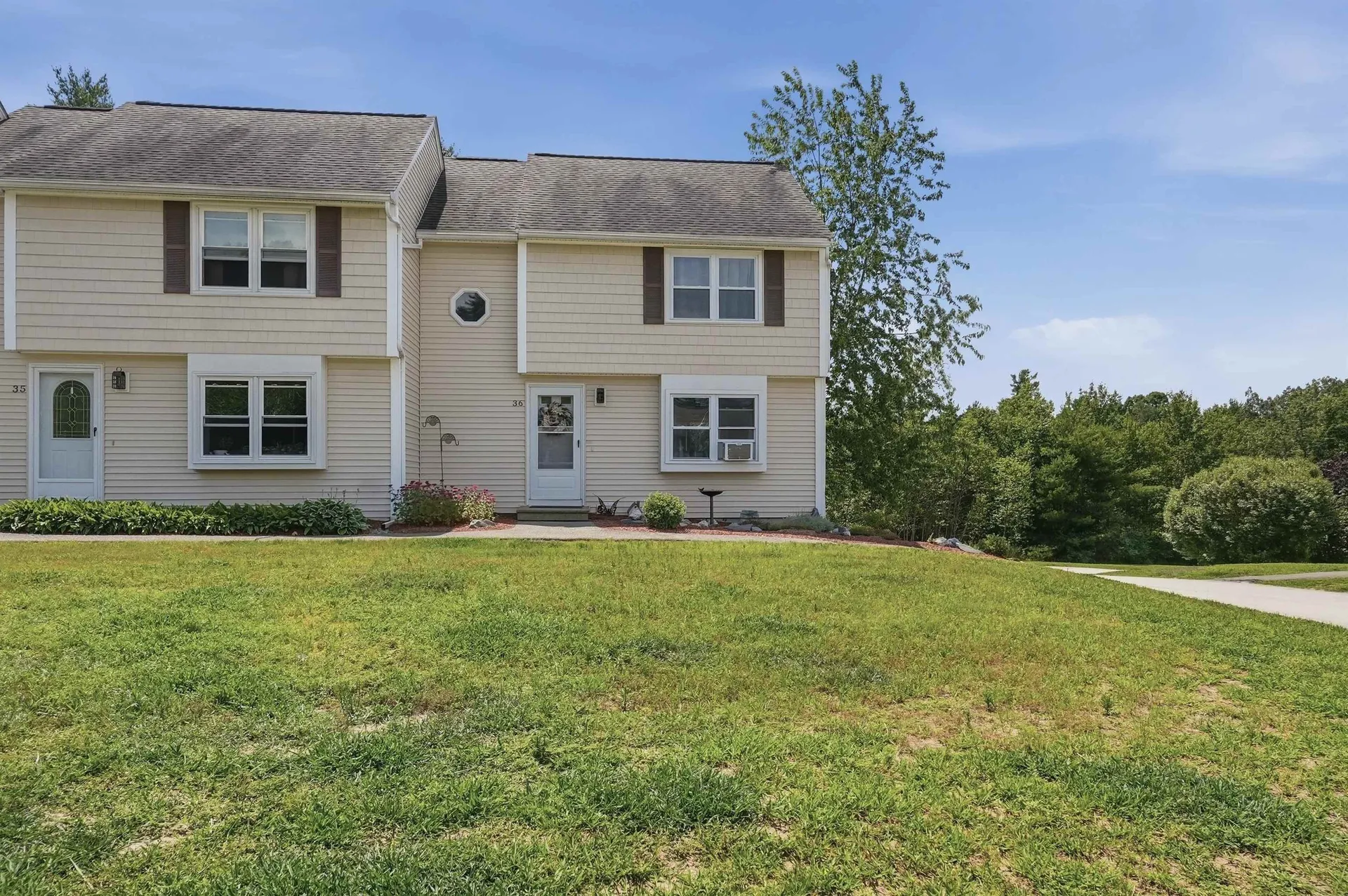 36 Scott Lane Sandown NH 03873