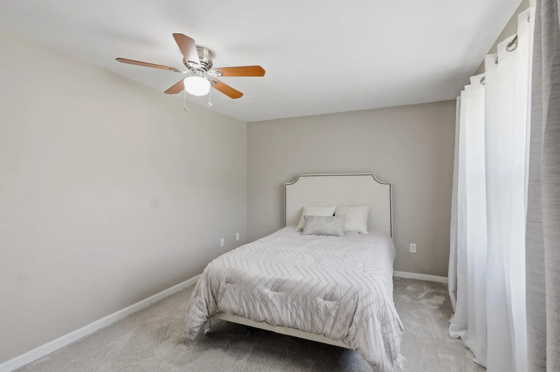 36 Scott Lane Sandown NH 03873
