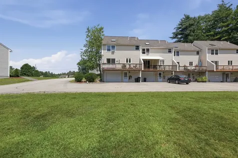 36 Scott Lane Sandown NH 03873