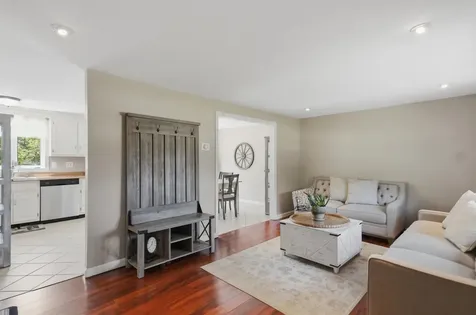36 Scott Lane Sandown NH 03873